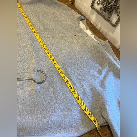 ❣️ WOMANCE Sweatshirt 2X – Grey with Red Heart - Picture 7 of 8